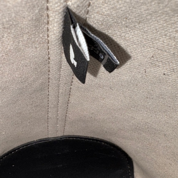 Kate Spade shoulder bag magnetic closure fabric daisy print inside pockets S338 - Picture 5 of 8